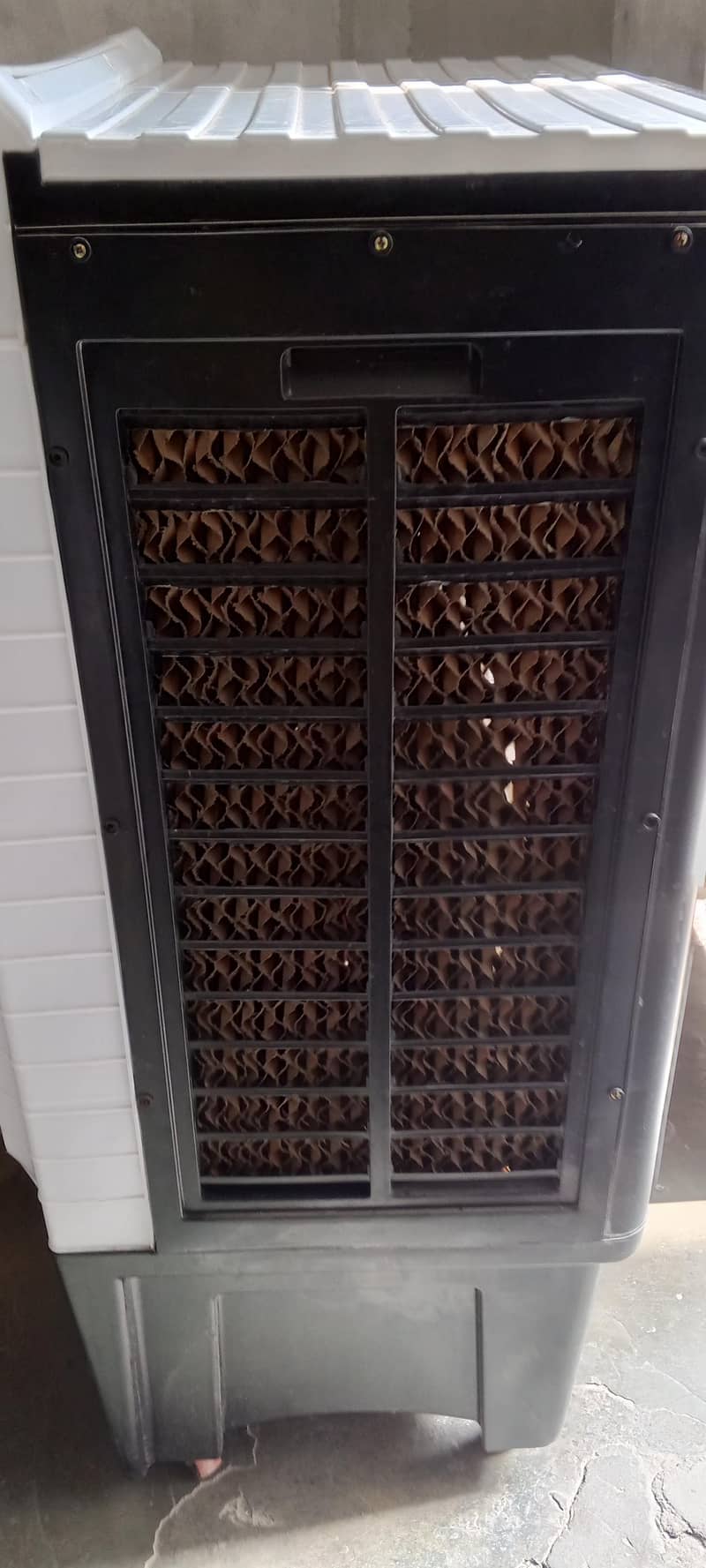 Ac/DC cooler 2