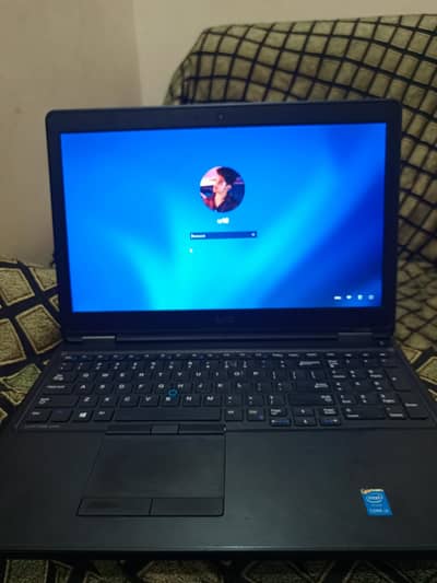 Madina import Saudi Arabia laptop sale E5550