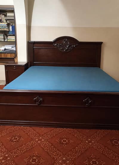 Beautiful Wooden Double Bed | Solid Wood | Elegant Carved Design