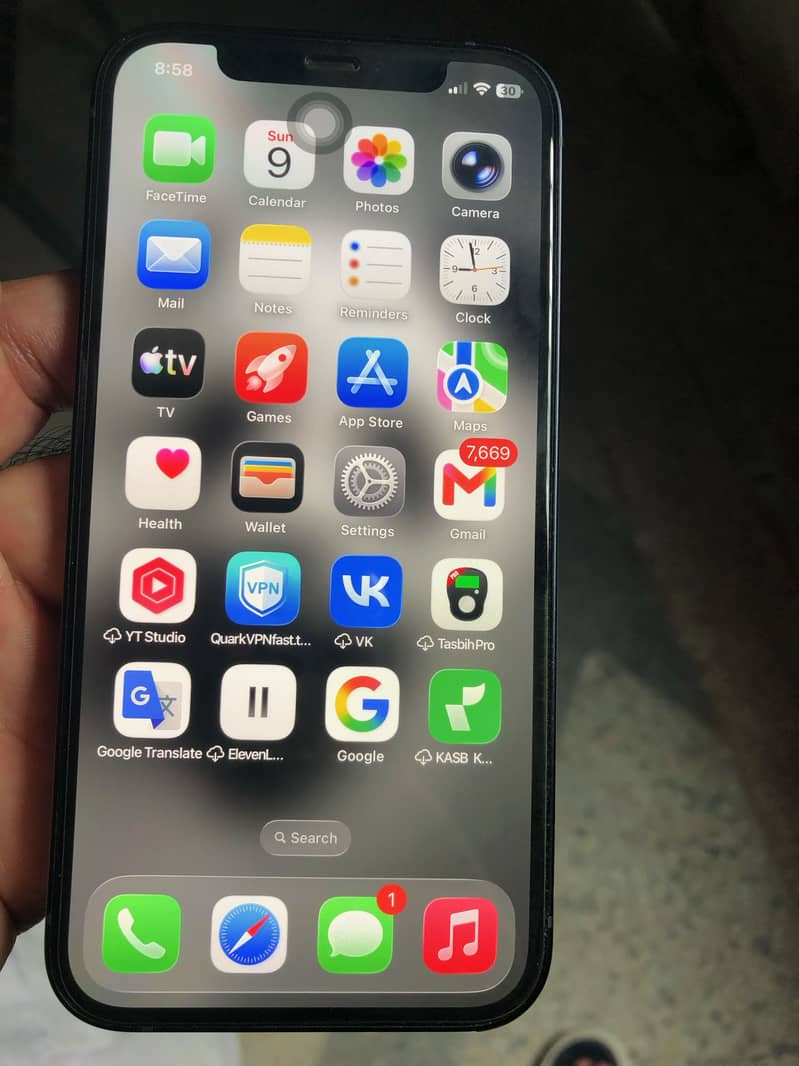Apple iPhone 12 3