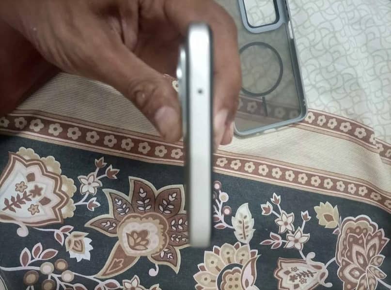Xiaomi 15 3