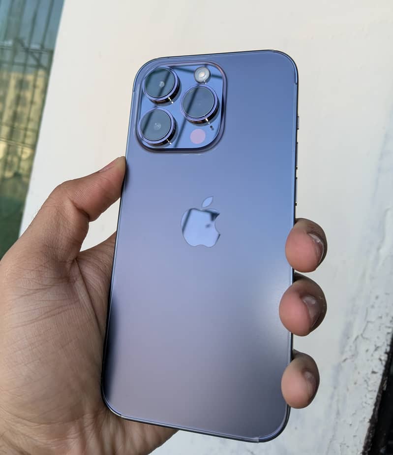 Apple iPhone 14 Pro 3