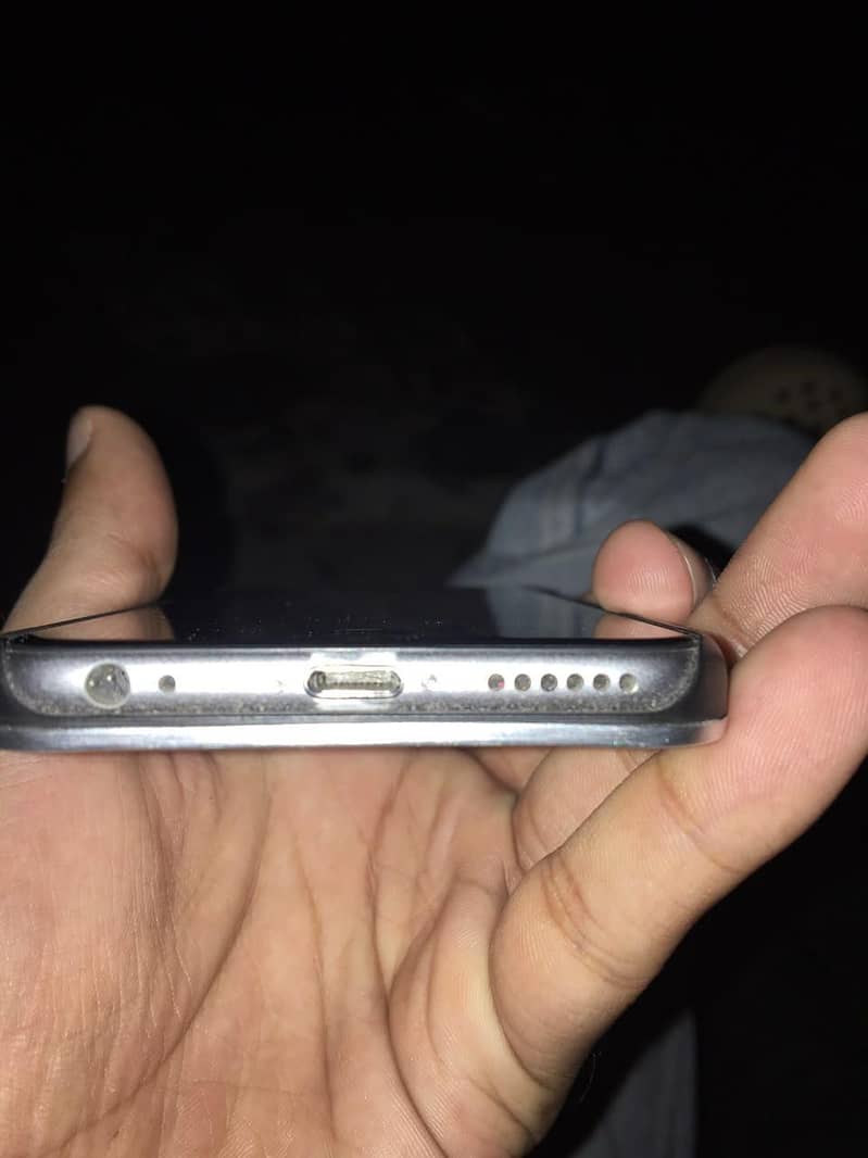 Apple iPhone 6 1