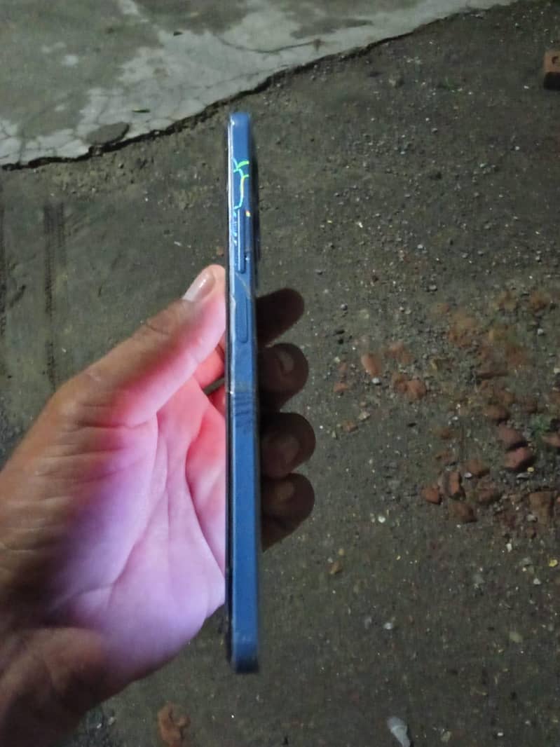 Xiaomi Redmi Note 12 3