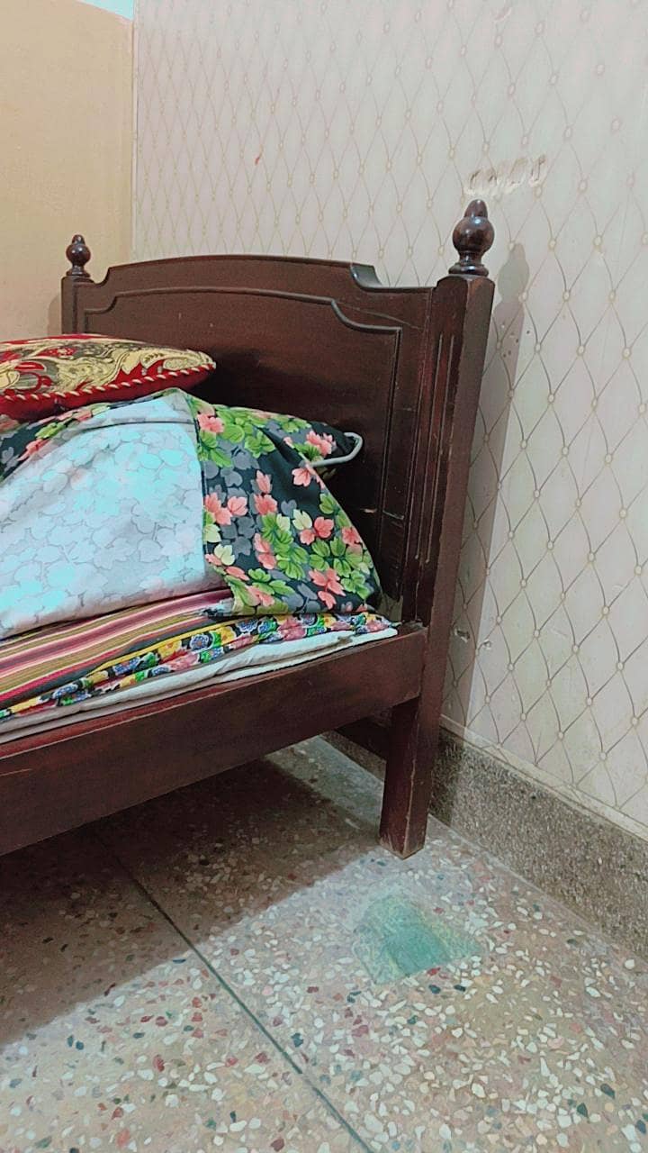 Double bed 4