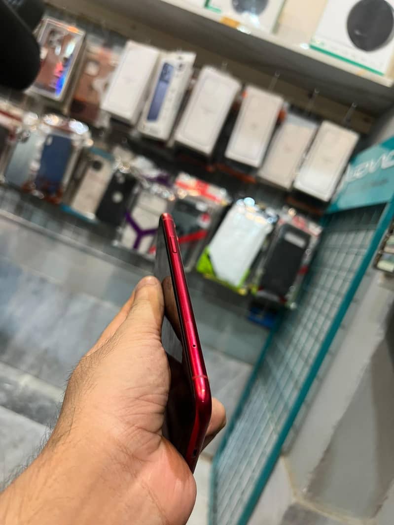 Apple iPhone 11 2