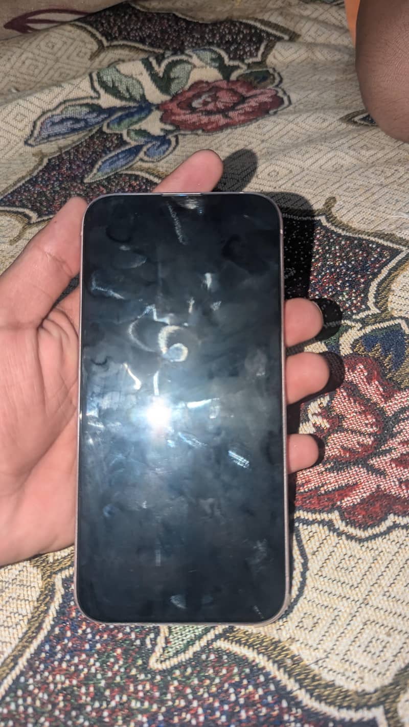 Apple iPhone 15 plus 1