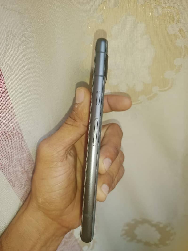 Google Pixel 7a 4