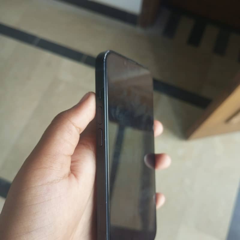 IPhone 14 5