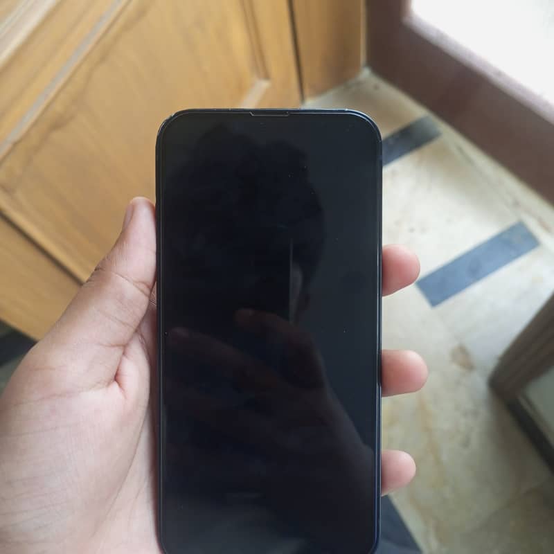 IPhone 14 6