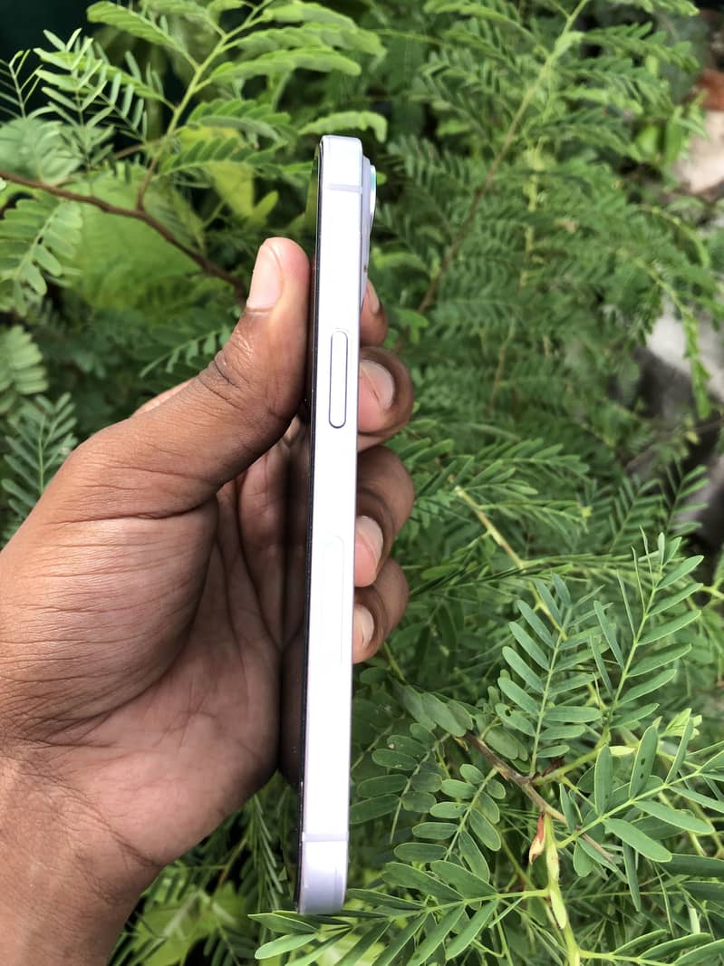 Apple iPhone 14 6