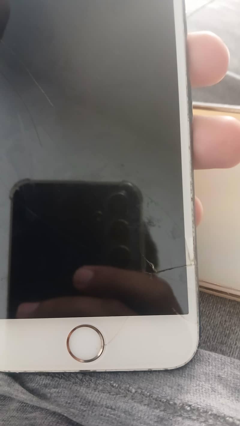 Apple iPhone 6 2