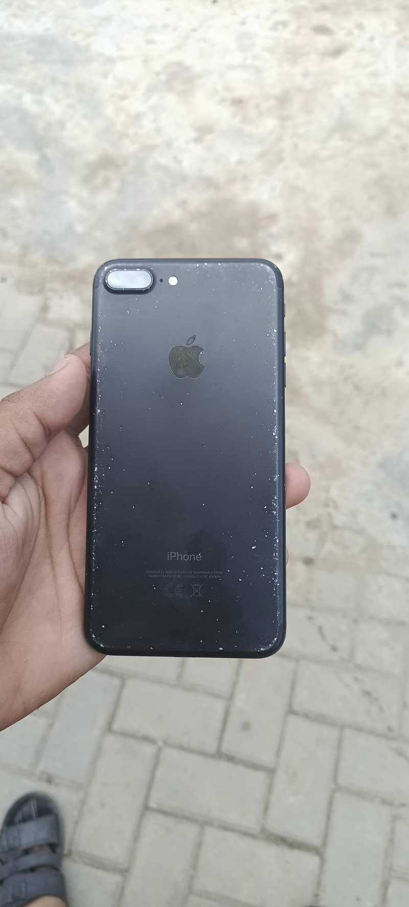 Apple iPhone 7 Plus 1