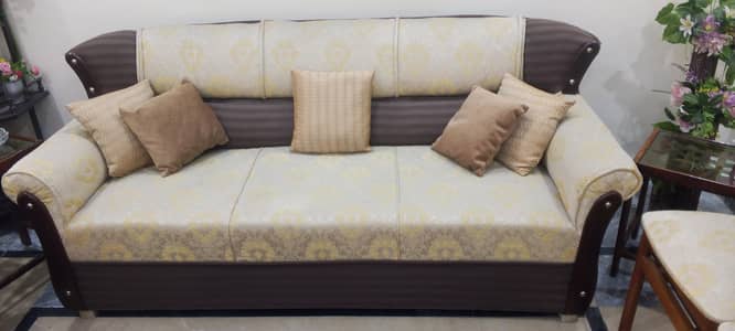 7-seater sofa
