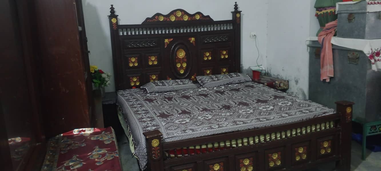 Bed, Dressing & Showcase) 1