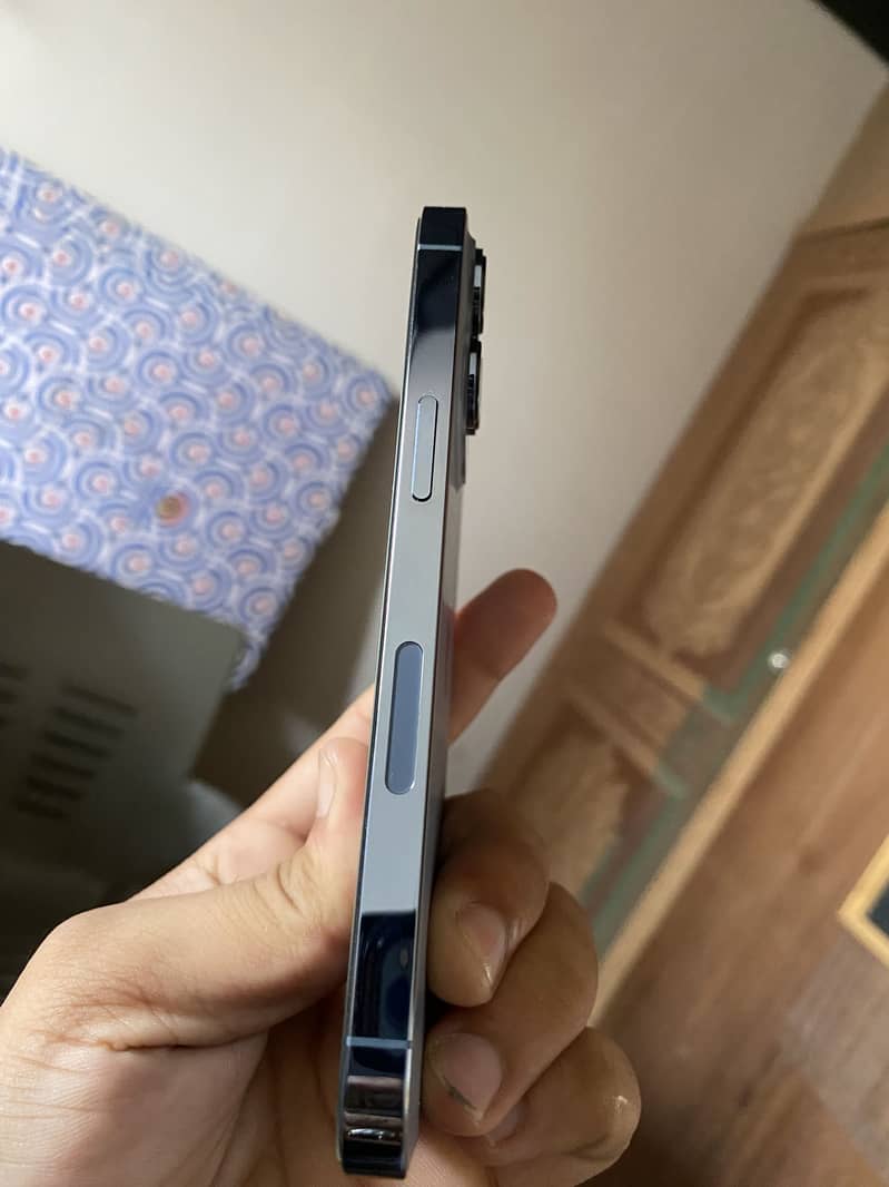 Apple iPhone 13 Pro 5
