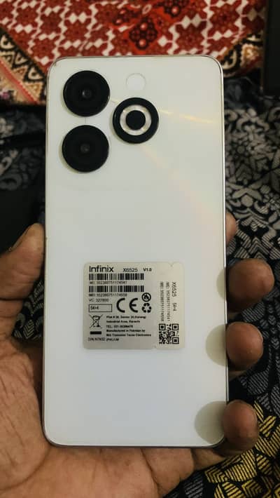 Infinix smart 8 total oregnal no open