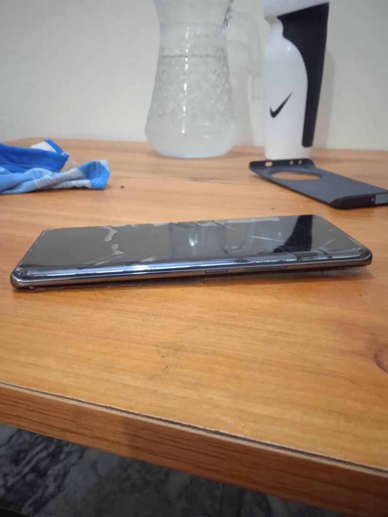 Infinix Zero 40 5