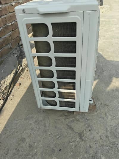Orient Inverter AC & DC Inverter AC for Sale – Excellent Condition