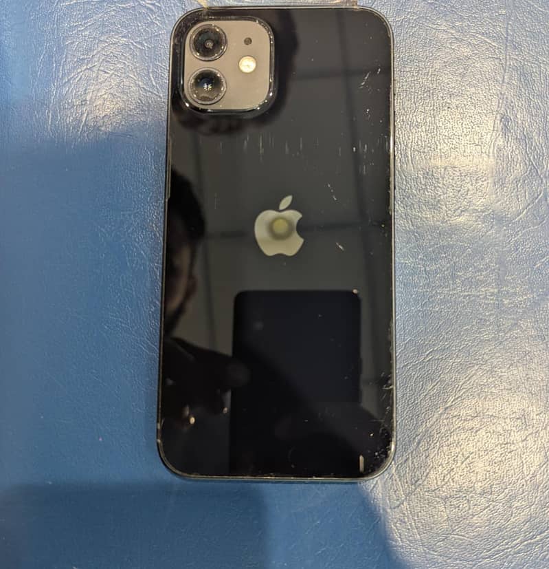 Apple iPhone 12 3