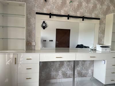 Makeup studio set up for sale salon setup