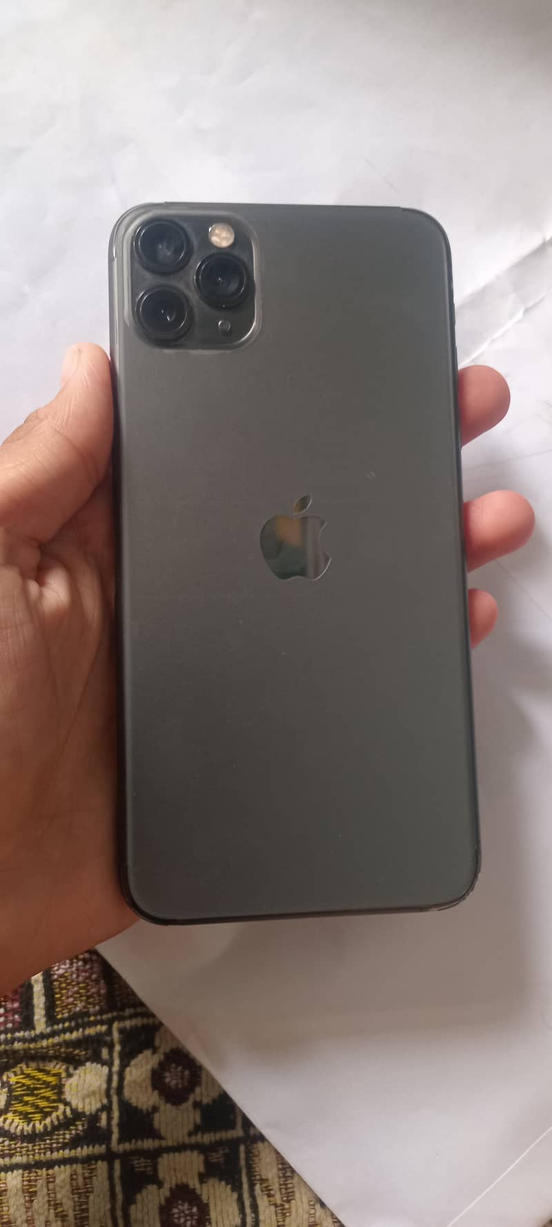 Apple iPhone 11 Pro Max 0