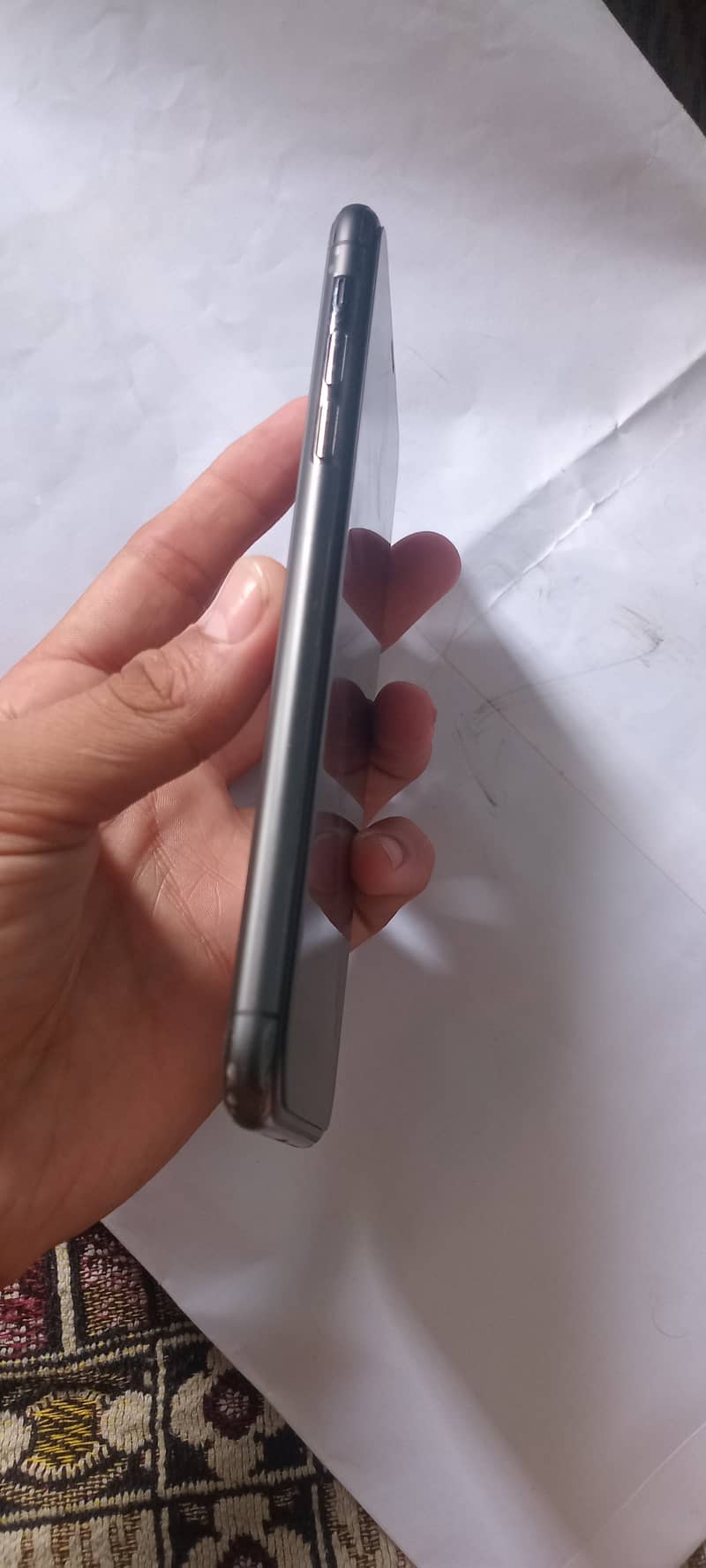 Apple iPhone 11 Pro Max 2