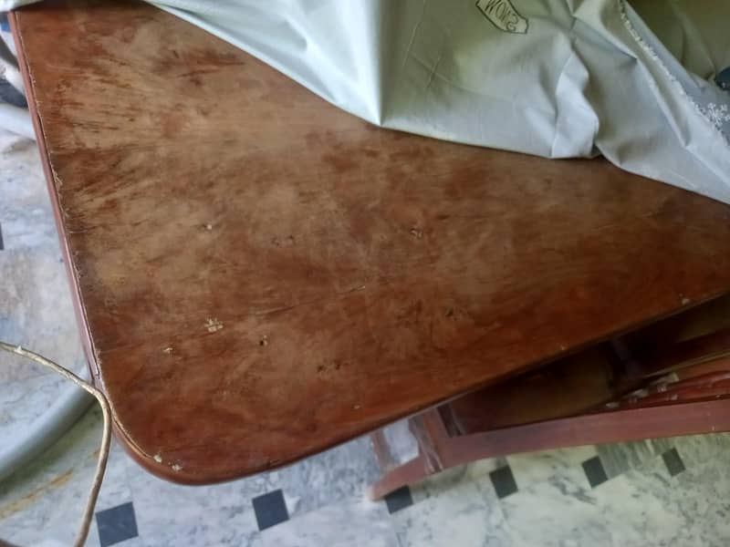 Dinning table full size solid wood 1
