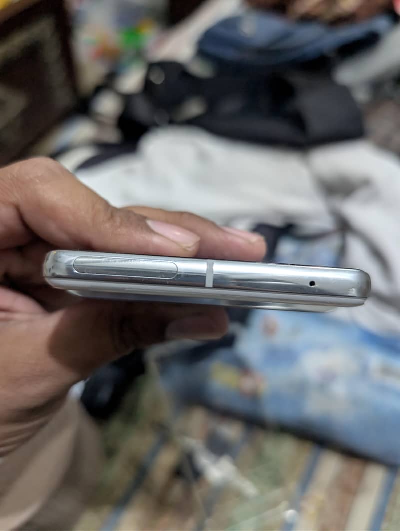 Google Pixel 7 Pro 4