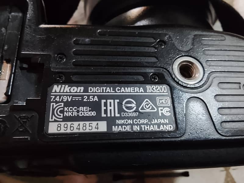 Nikon D3200 0