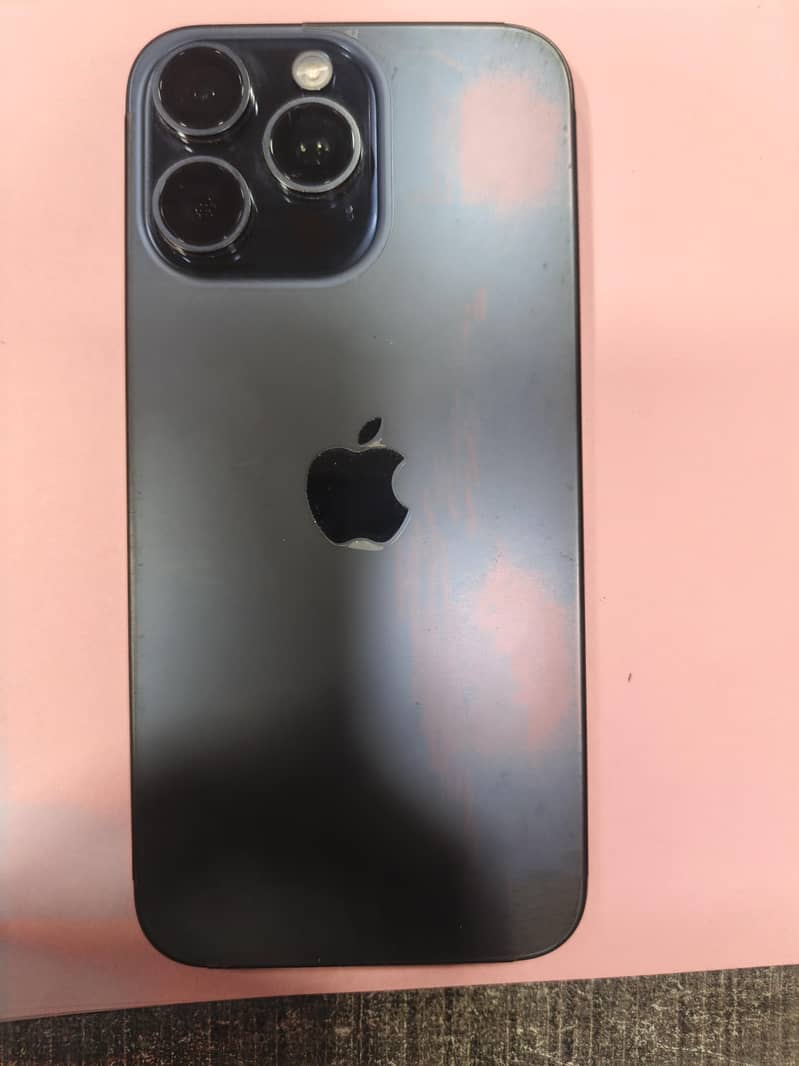 Apple iPhone 15 Pro Max 0
