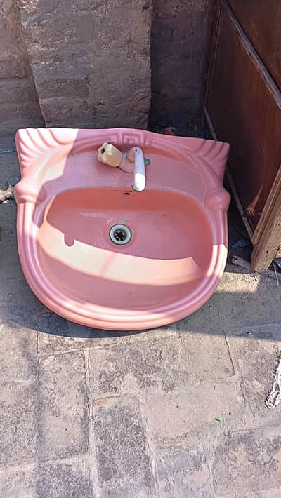 Used Pink Wash Basin for Sale (Good Condition)