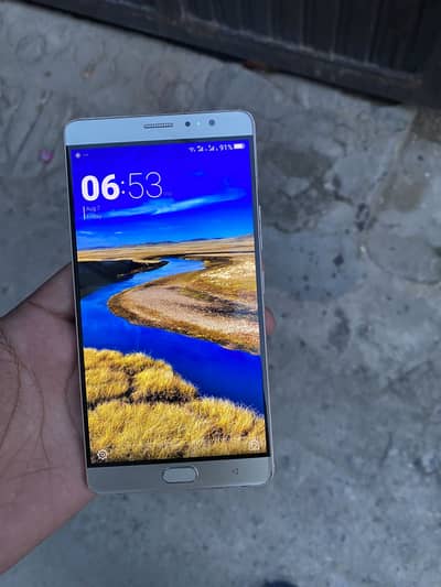 M6 plus 4/64 6000Mah battery lush condition price is final