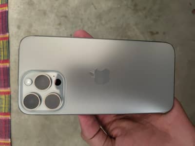 Apple iPhone 15 Pro Max
