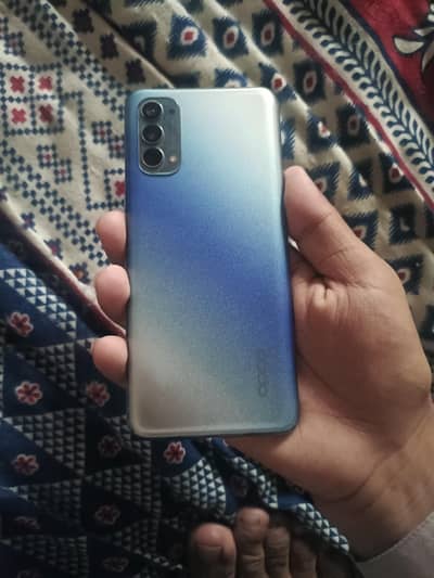 OPPO Reno 4