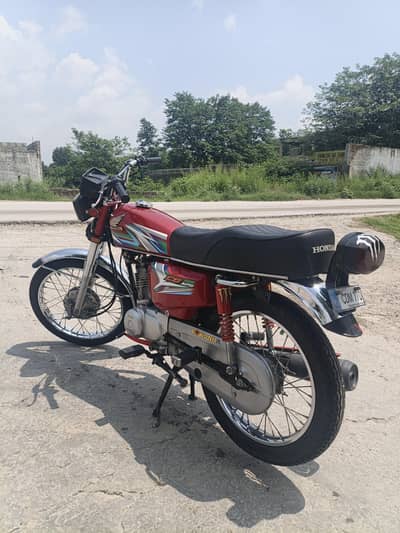 Honda 125 22 / 23 model