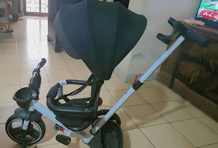 Tricycle with canopy and basket
