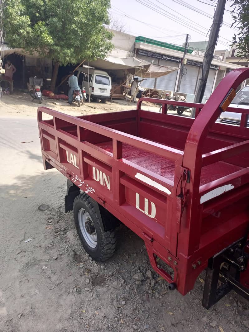 loader rickshaw 0