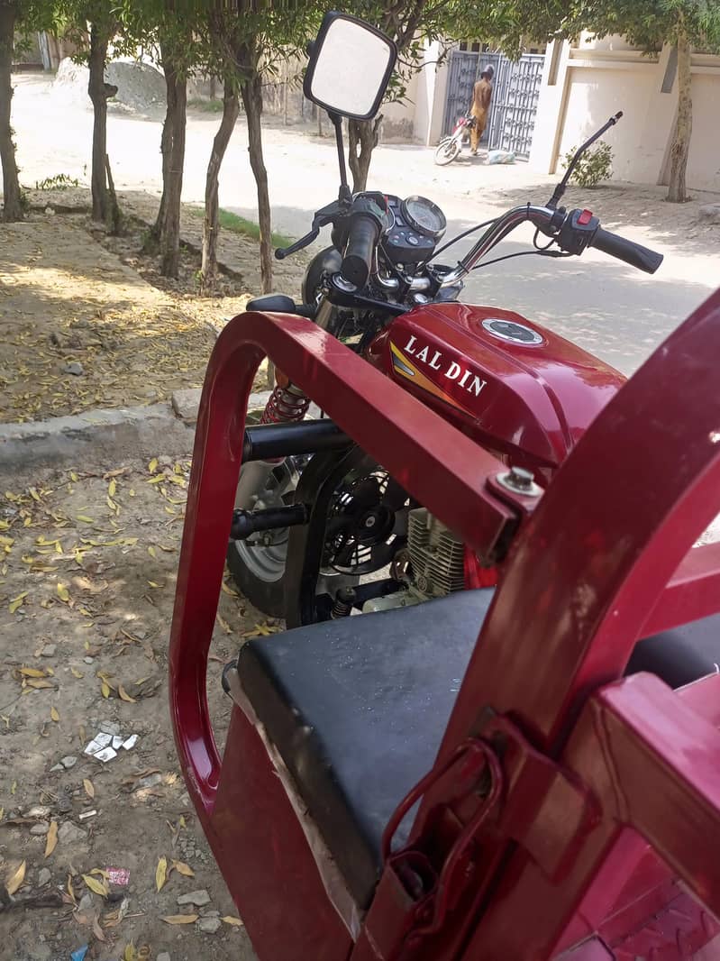 loader rickshaw 5