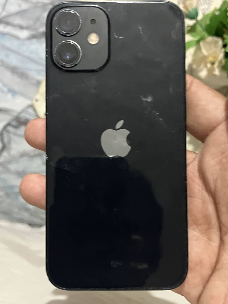 Apple iPhone 12 mini 6