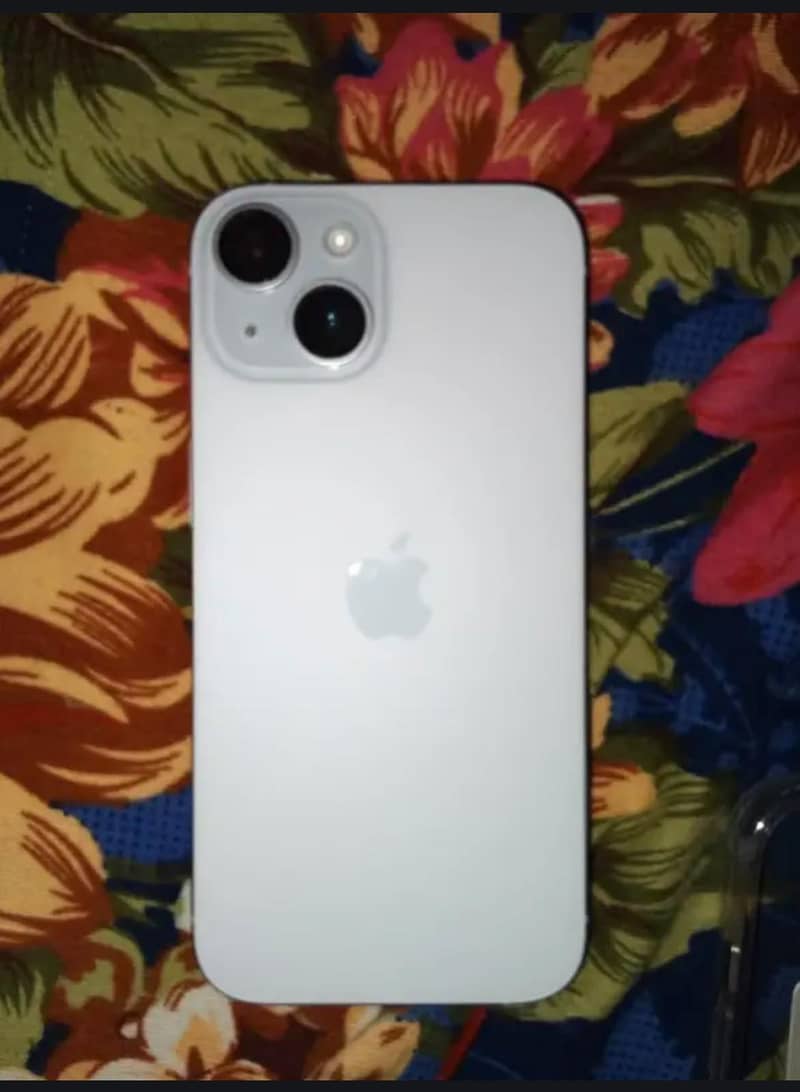 Apple iPhone 15 1