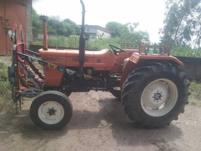 Holland Ghazi 2016 For Sale with 200 Cubes feet capacity trolly