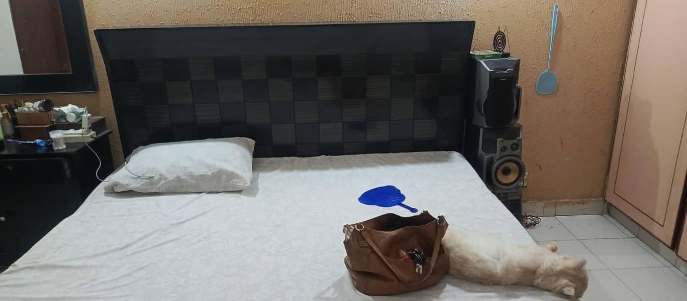 Bed for Sell, 0