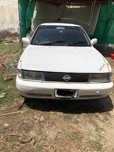 Nissan Sunny 1993
