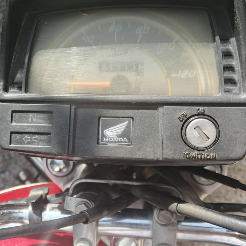 HONDA CD-70 5