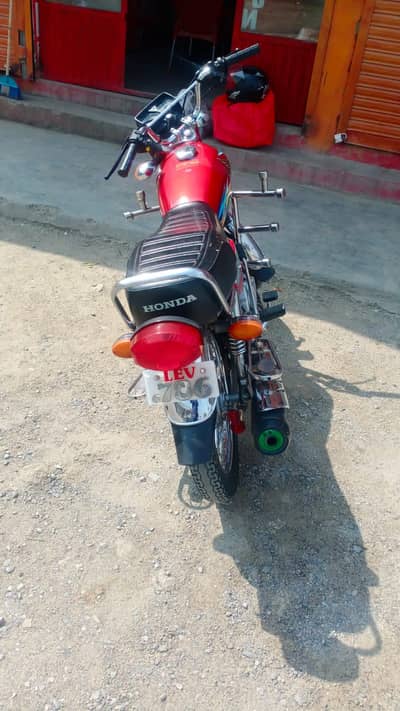 Honda 125cc urgent for sale call me+03242213919