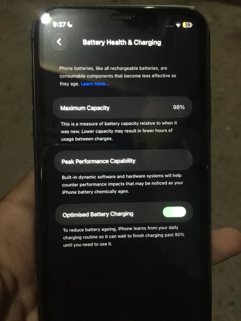 Apple iPhone 11 4