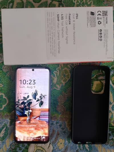 Tecno spark 40 pro