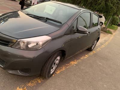 Toyota Vitz 2011