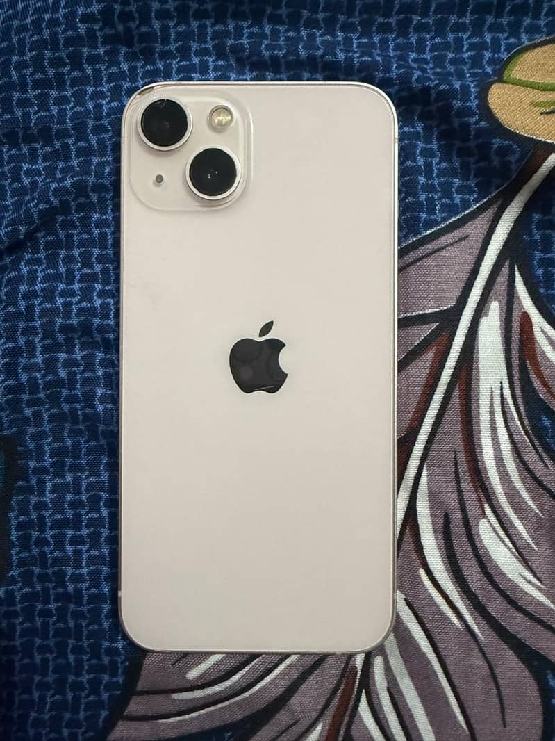 Apple iPhone 13 5